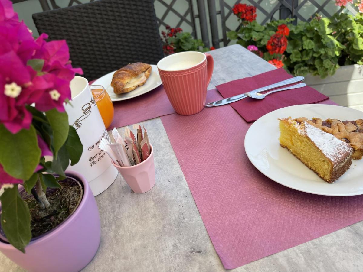 Hotel Liana 리미니 외부 사진